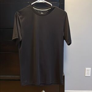 Athletic Works Black Short Sleeve Crew Neck Tee